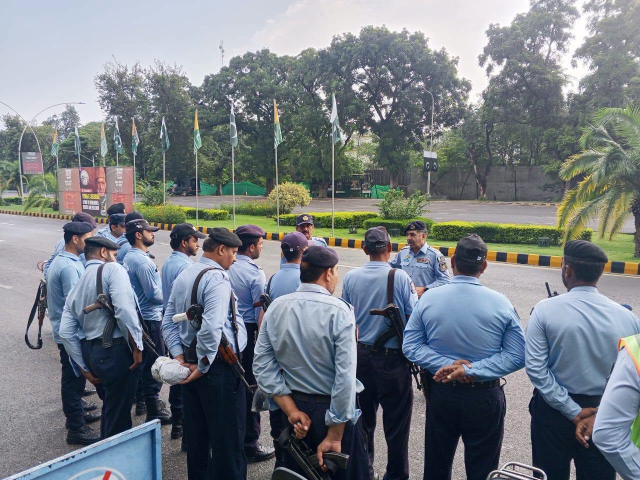SP JPU visits various duty points in the Red Zone, reviews security measures