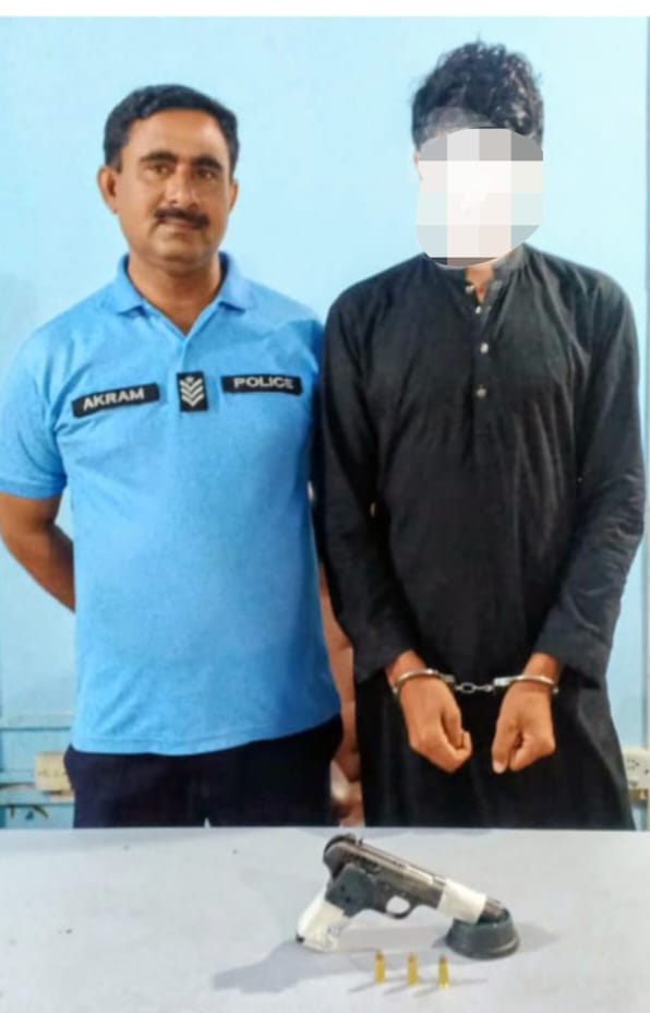 22 accused arrested; drugs and weapons recovered