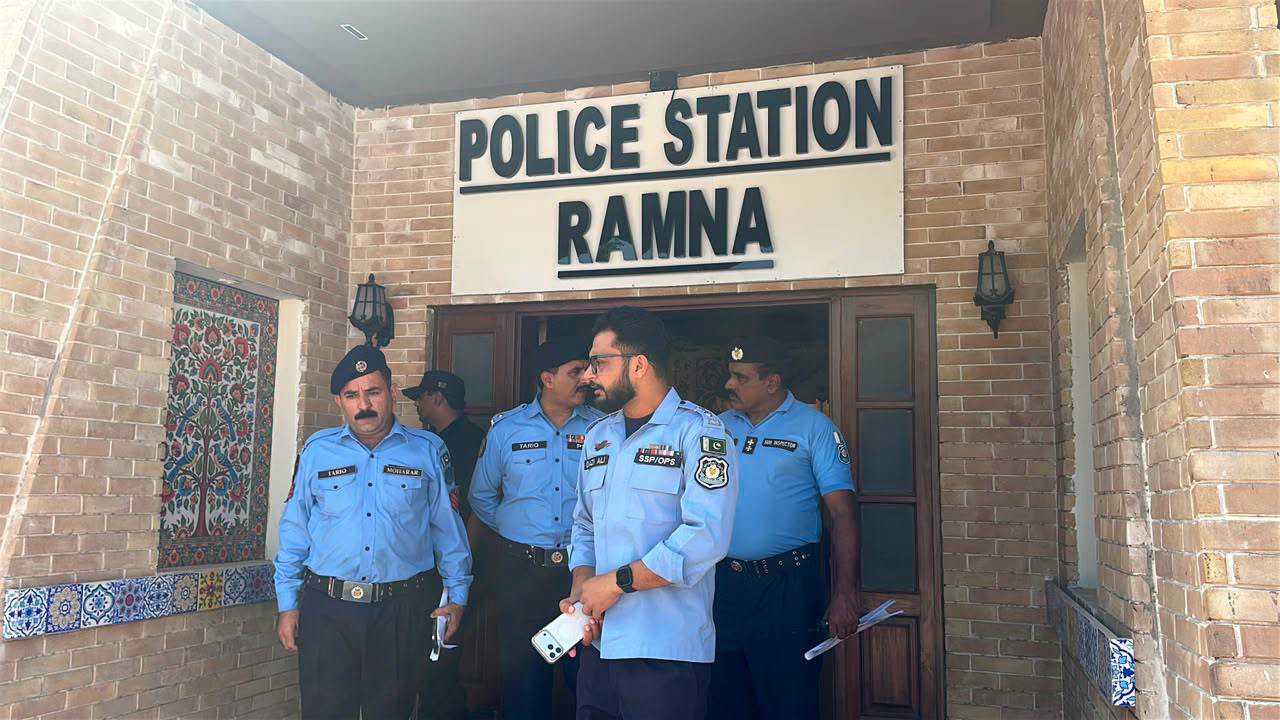 SSP Operations visits Ramna police station