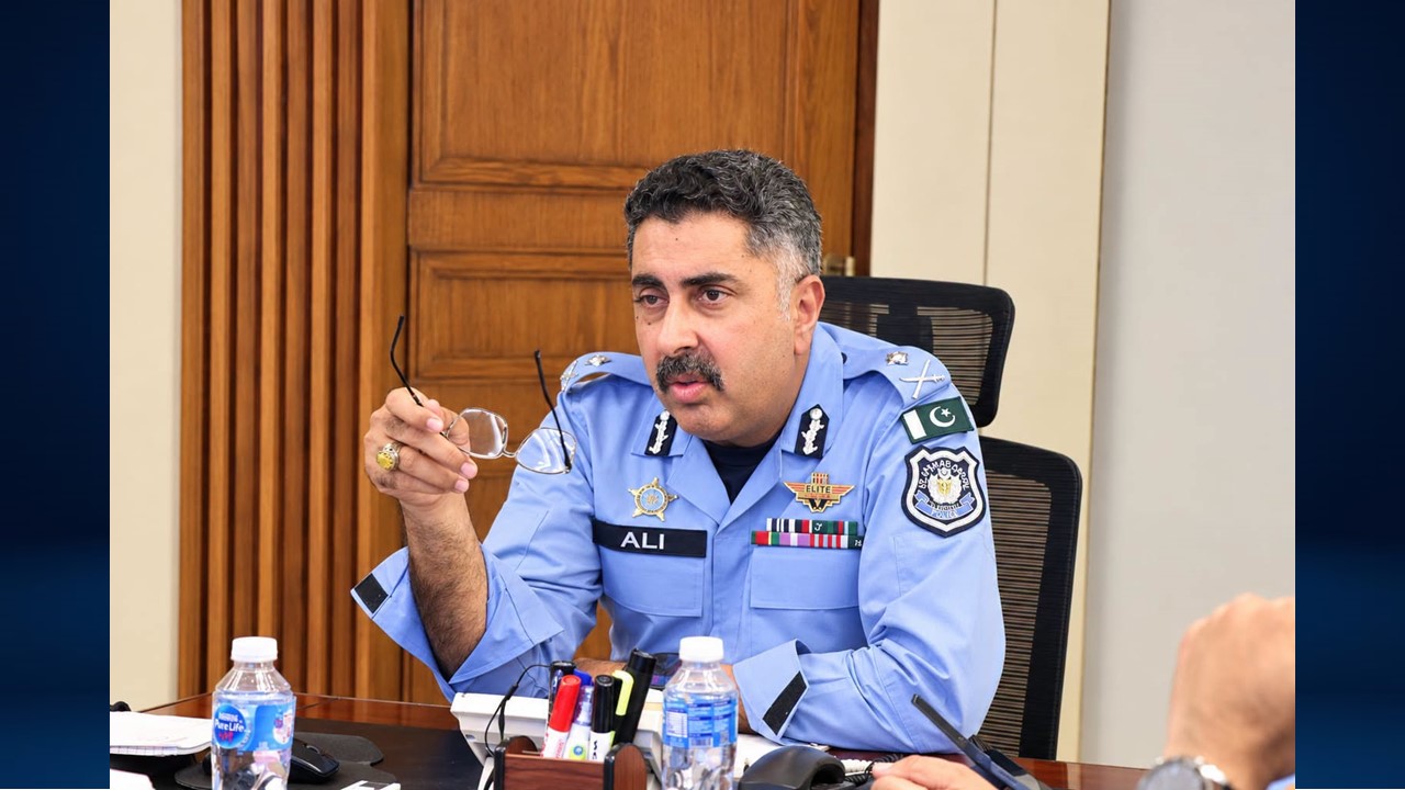 IGP Islamabad Reviews Law & Order, Crime Prevention and Police Performance