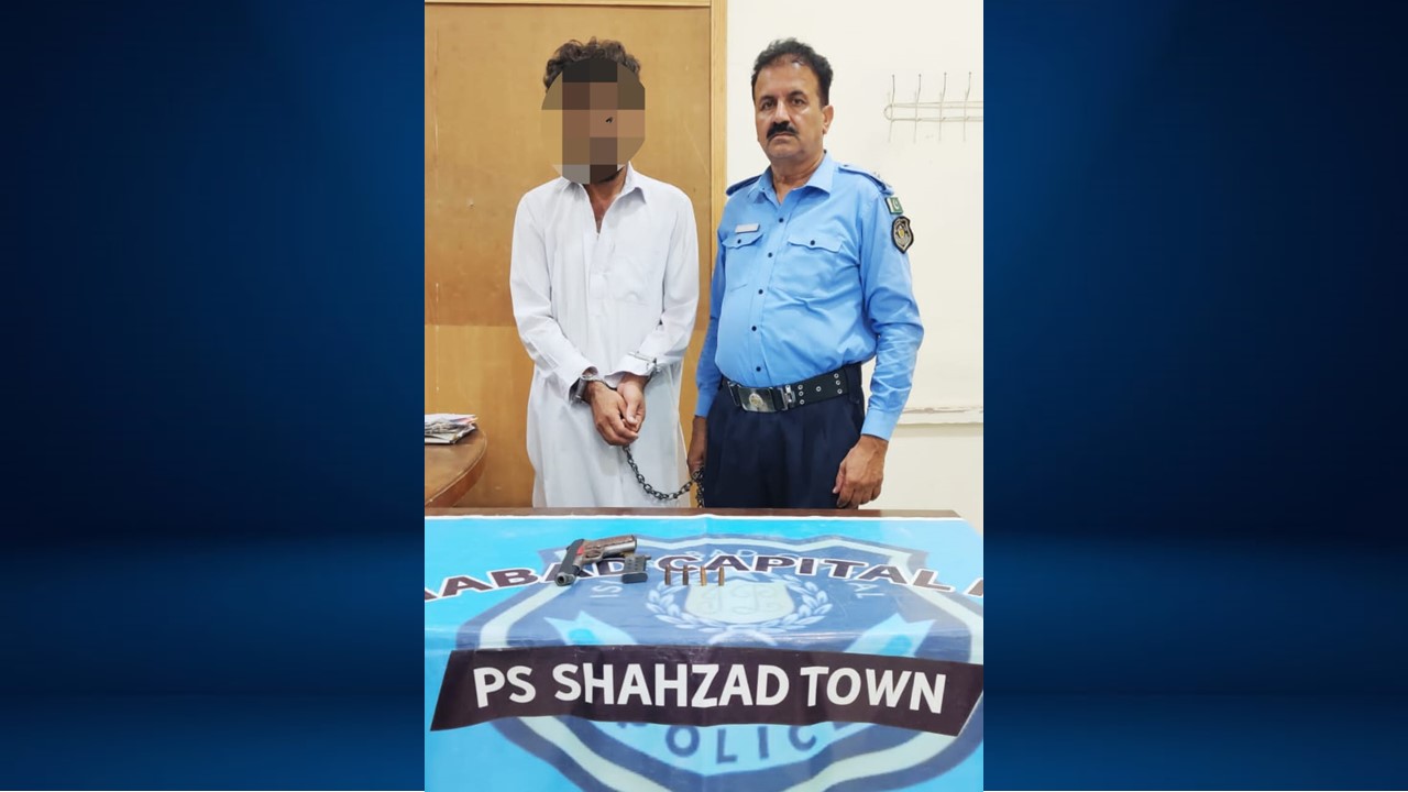 32 outlaws arrested; drugs and weapons recovered