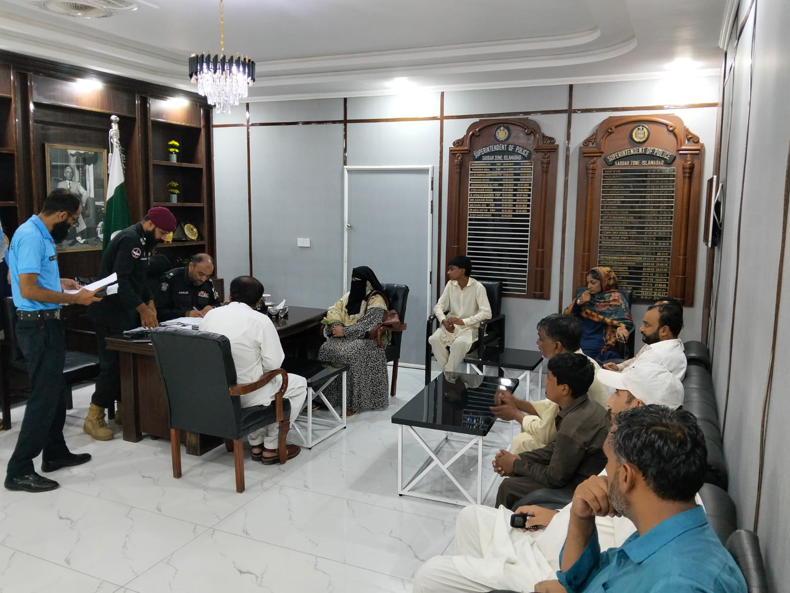 SP Saddar Zone Holds Open Court to Address Public Grievances