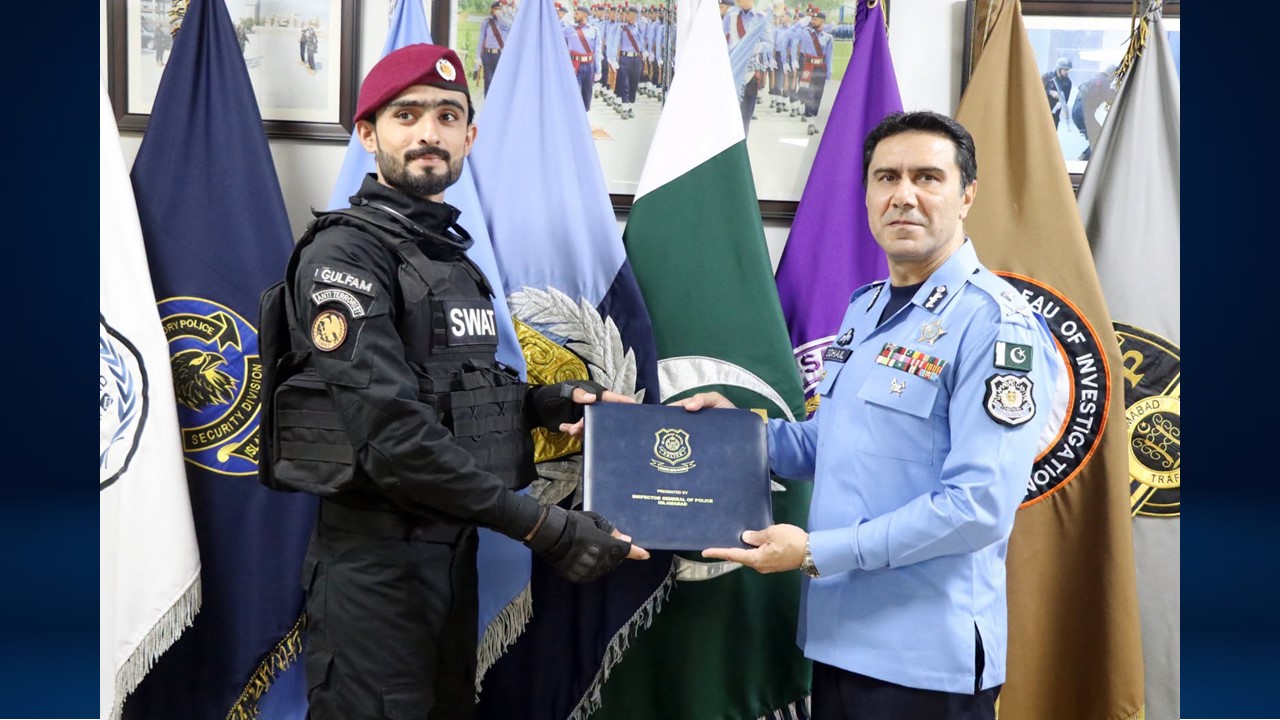 IGP Islamabad Holds Orderly Room, Commended Outstanding Performance and Reviews ADRC Services