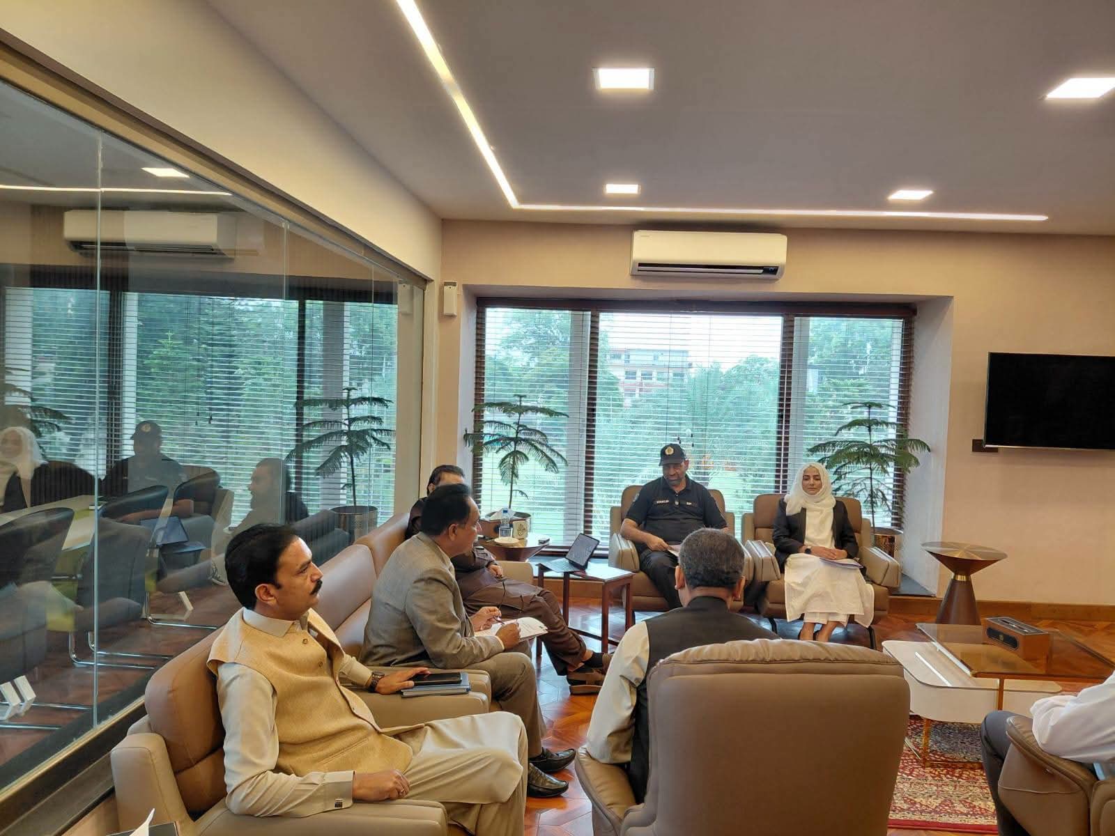 HEC Anti-Drugs and Tobacco Committee Holds Key Meeting on Joint Measures to Protect Youth from Drug Abuse
