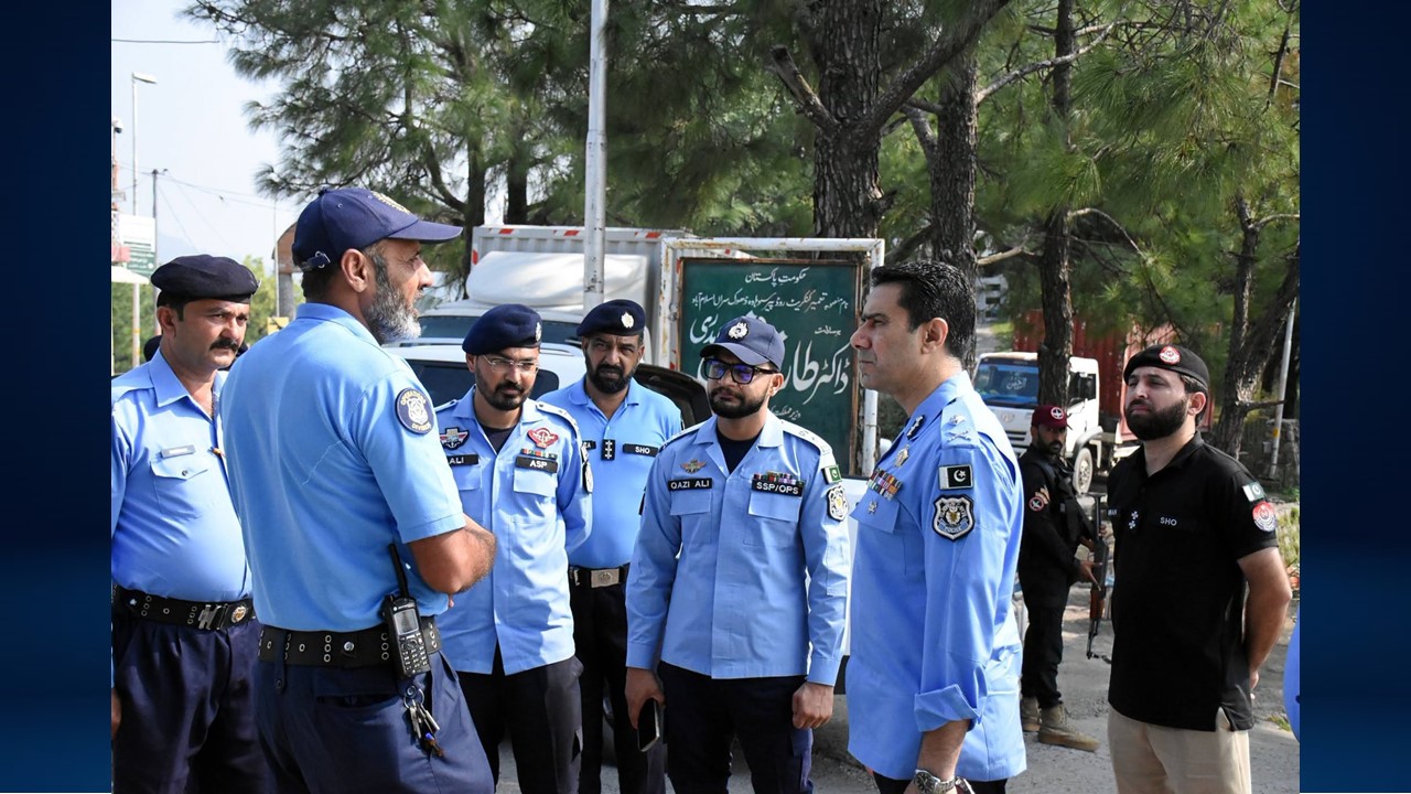 IGP Islamabad Visits Duty Points, Directs Officers to Ensure Public Safety