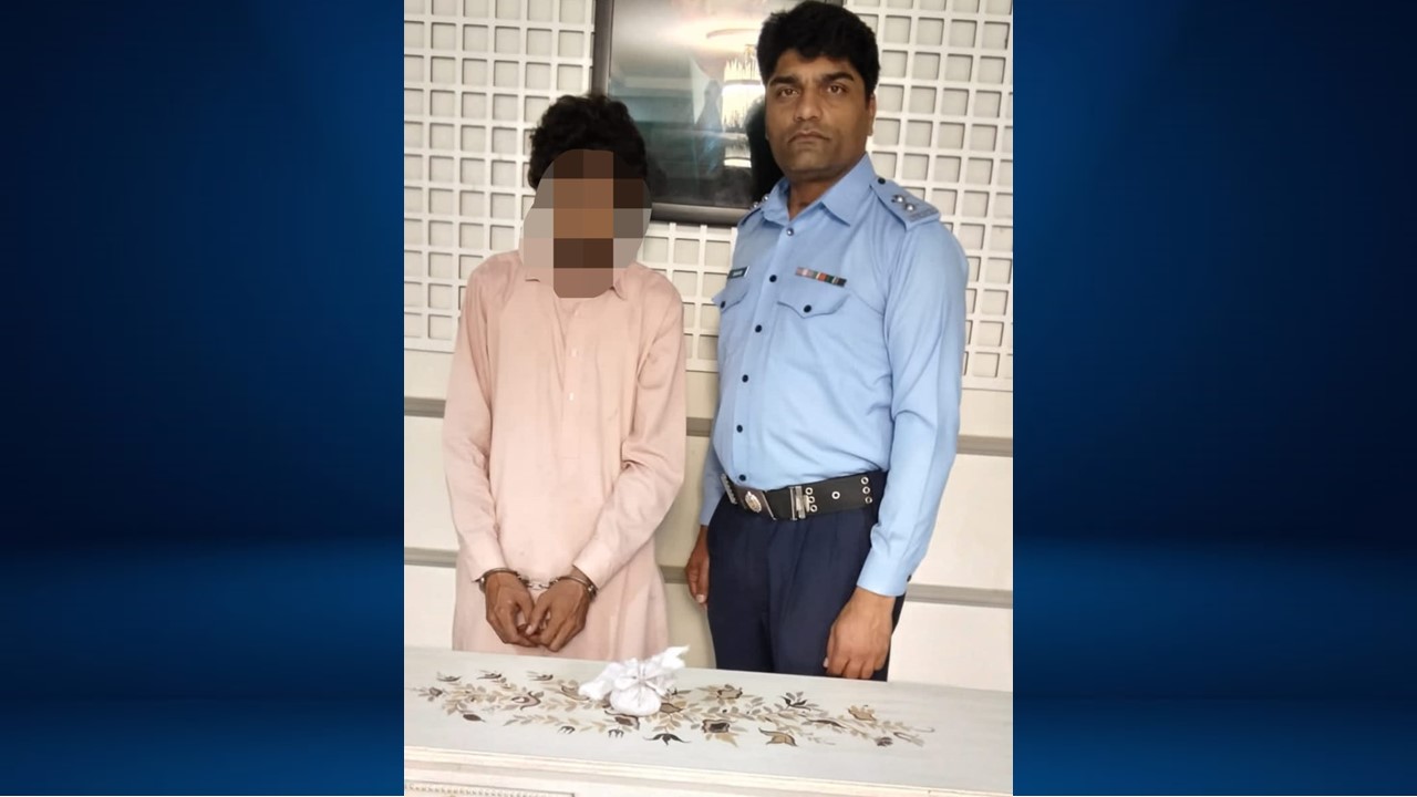 12 outlaws arrested; drugs and weapons recovered