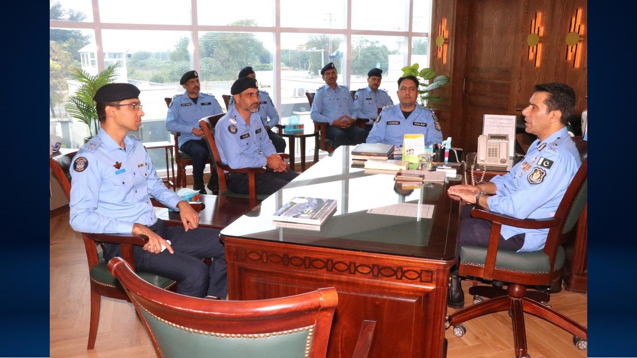 IGP Islamabad Reviews Soan Zone Performance, Recognizes Outstanding Officers and Holds Orderly Room at CPO