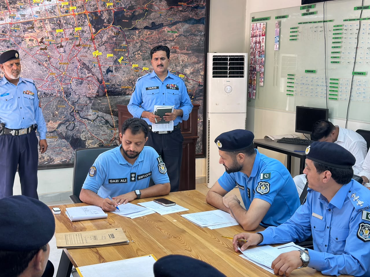 SSP Operations Islamabad Reviews Crime-Fighting Strategy, Directs ARDU and Anti-Vehicle Lifting Unit to Accelerate Crackdown