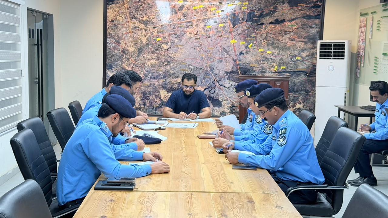 SSP Operations Islamabad Chairs Meeting with Officers of Industrial Area Zone